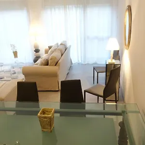  Appartement Au Coeur Des Lices *** Centre Historique